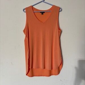 Tribal V-neck Sleeveless Top